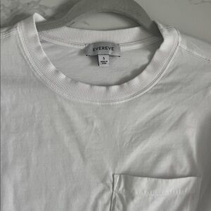 Evereve Classic White Short Sleeve Tee